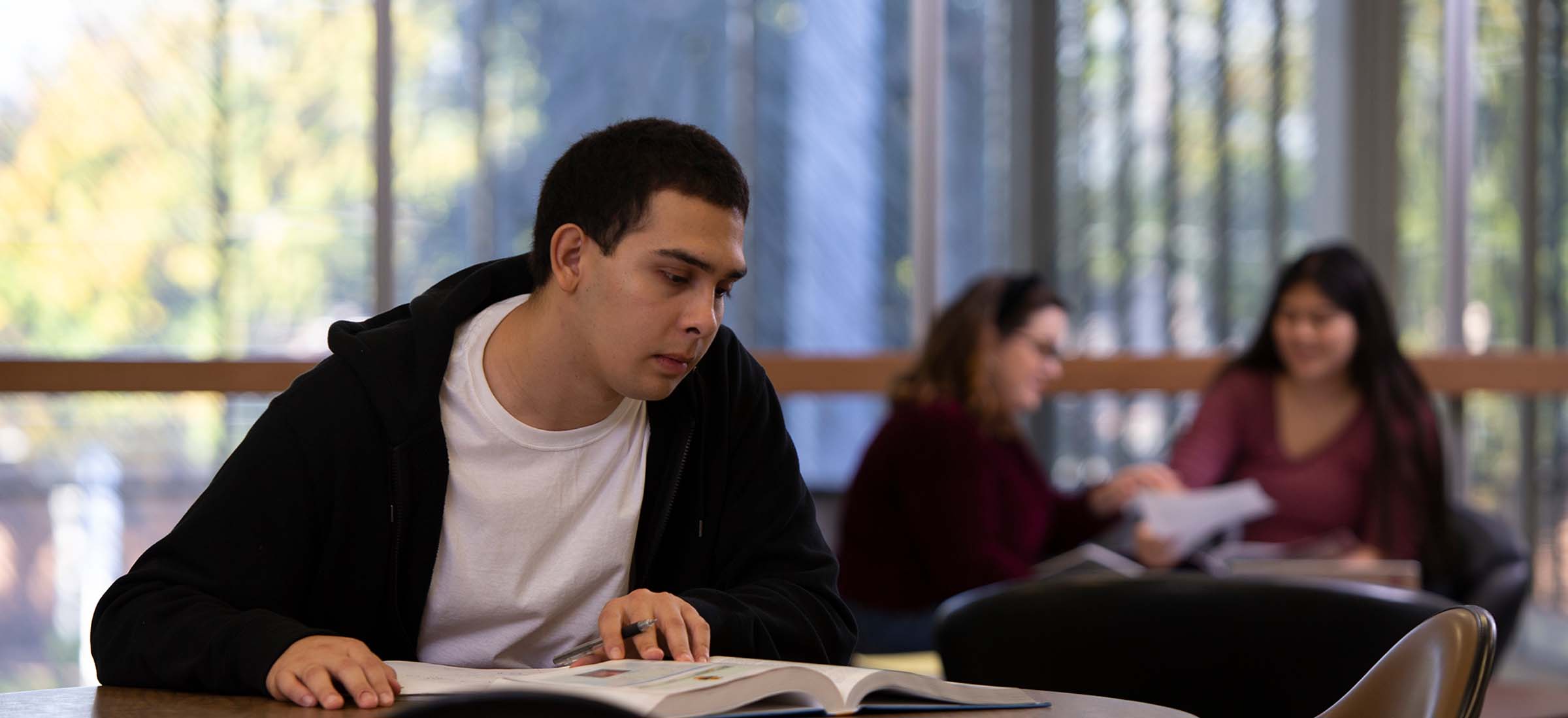 San Jacinto College Student Studying